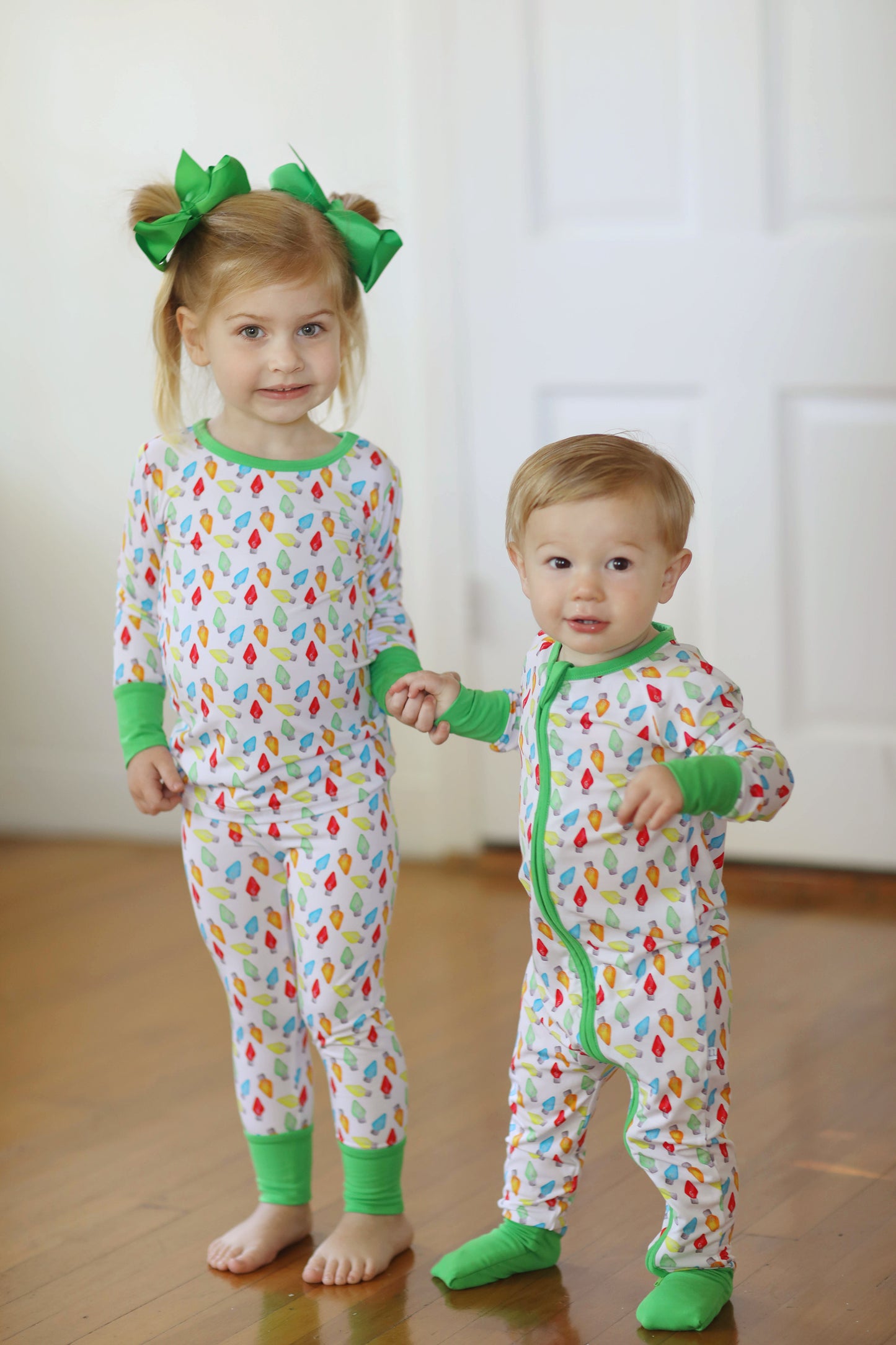 Bamboo Convertible Zip-Up- Christmas Lights (Unisex) Luella Lane