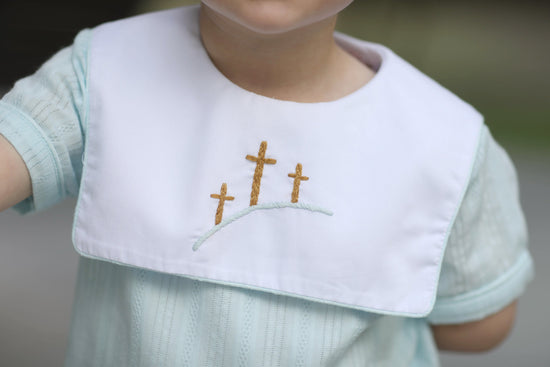 Calvary Cross Embroidered Blue Linen Bib Banded Short Set