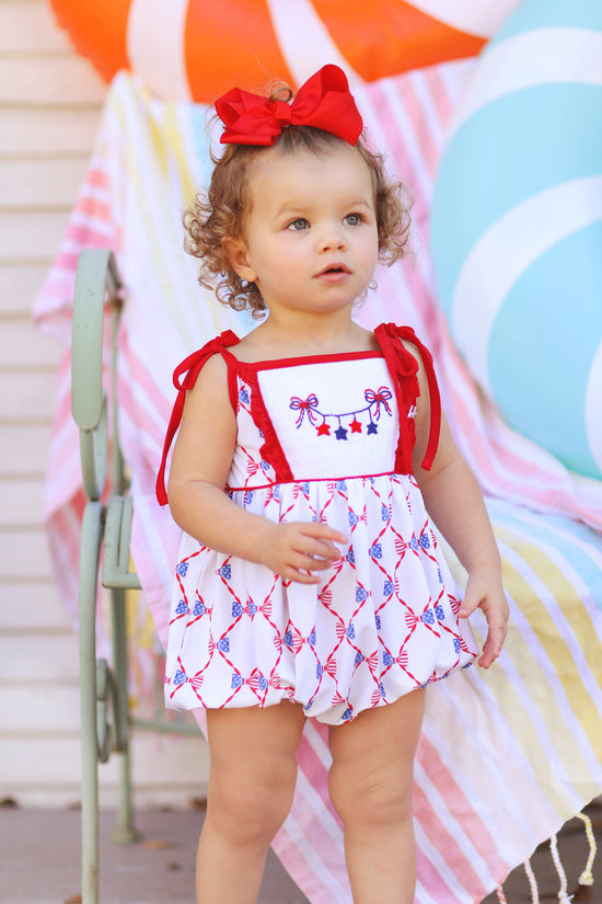 Bow Star Garland Smocked USA Print Bubble