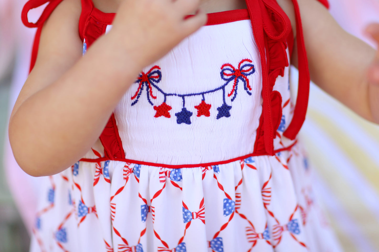 Bow Star Garland Smocked USA Print Bubble