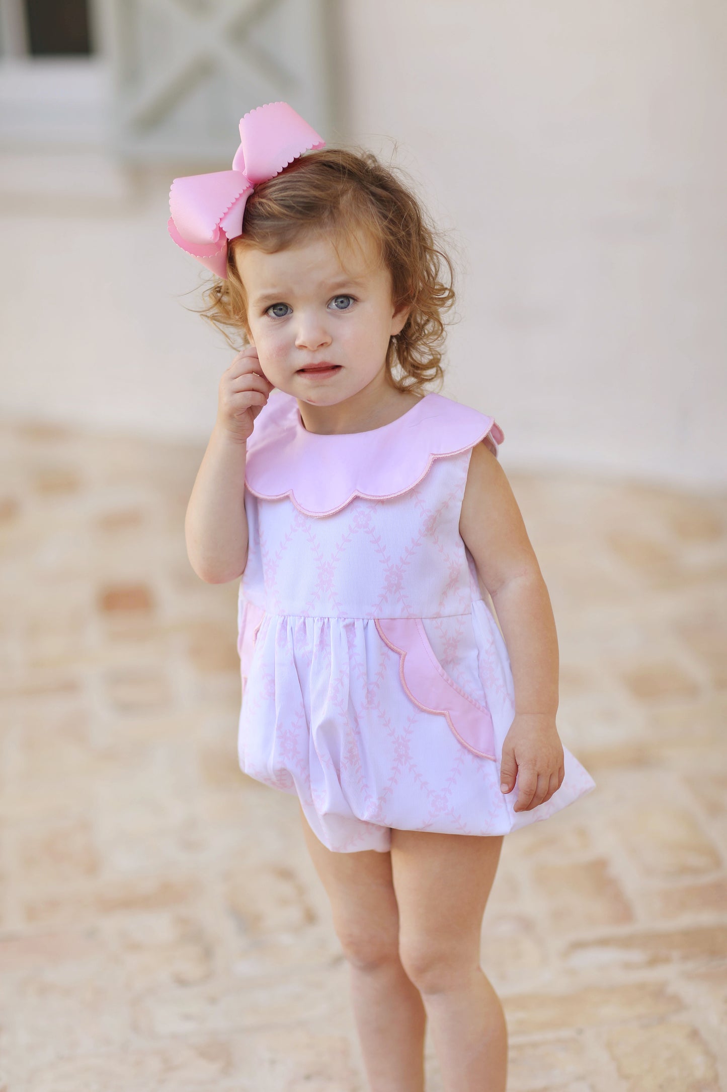 Floral Trellis Print Scalloped Pink Bubble