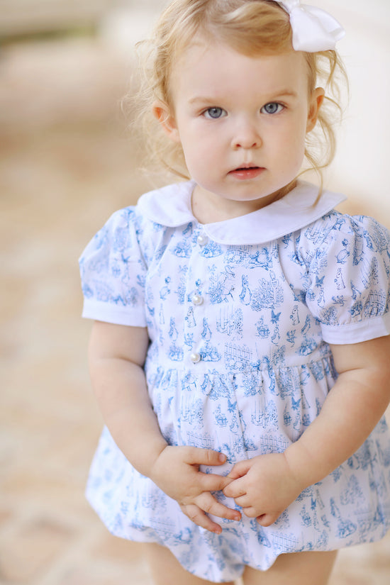 Bunny Toile Pearl Button Bubble
